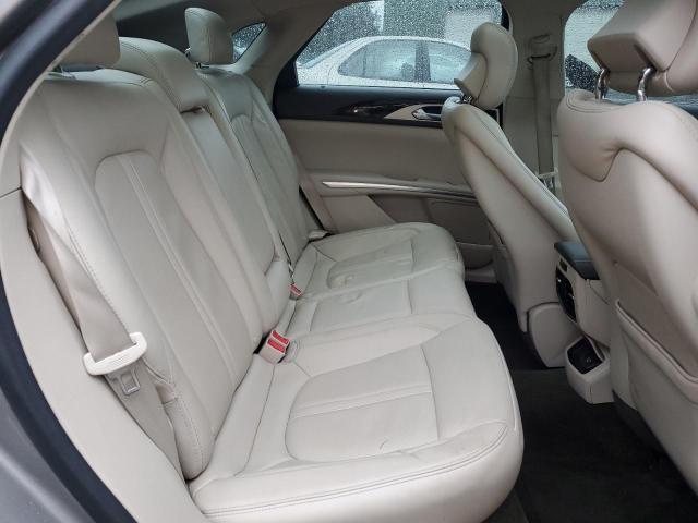 Photo 10 from auction – 2016 LINCOLN MKZ HYBRID with VIN 3LN6L2LU4GR630654