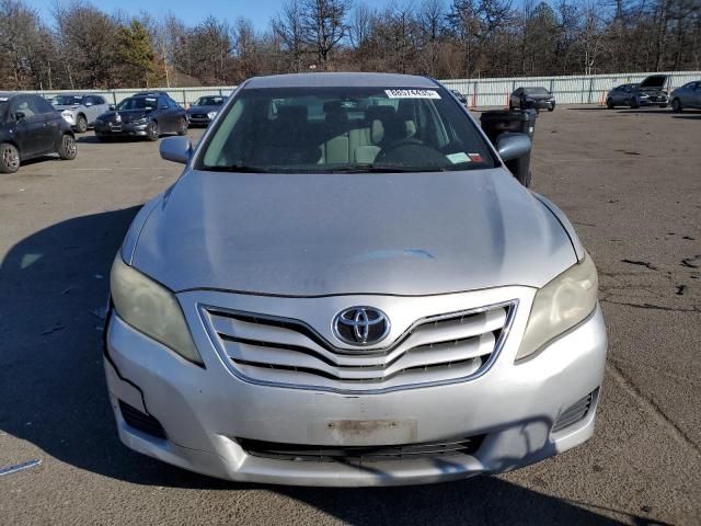 Photo 5 from auction – 2011 TOYOTA CAMRY with VIN 4T1BF3EK8BU192553