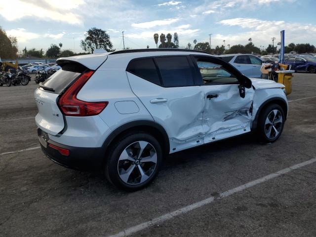Photo 3 from auction – 2025 VOLVO XC40 PLUS with VIN YV4L12UC2S2519775