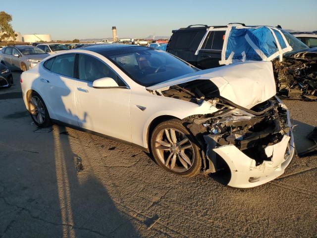 Photo 4 from auction – 2015 TESLA MODEL S with VIN 5YJSA1E11FF114399