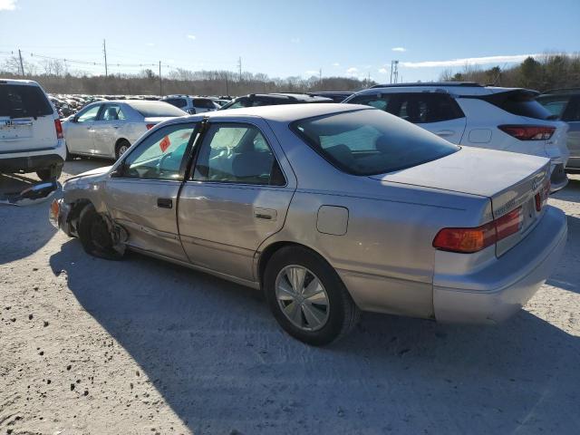 Photo 2 from auction – 2000 TOYOTA CAMRY CE with VIN 4T1BG22K4YU955642