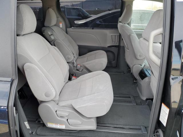 Photo 11 from auction – 2017 TOYOTA SIENNA LE with VIN 5TDKZ3DC8HS862508