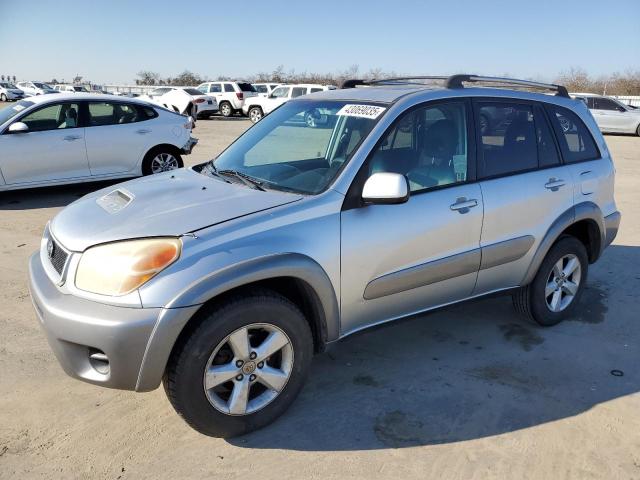 TOYOTA RAV4 2005 with VIN JTEGD20V350072470 - Photo from auction