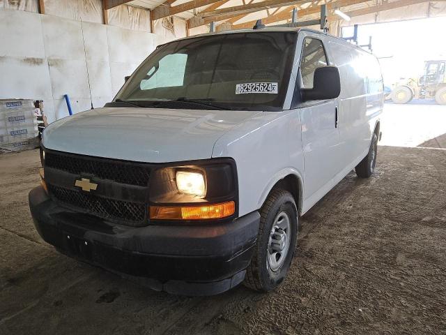 CHEVROLET EXPRESS G2 2017 with VIN 1GCWGBFG1H1324487 - Photo from auction