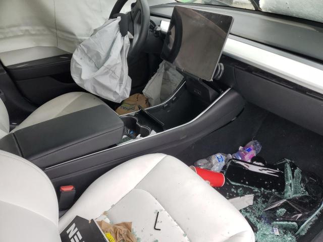 Photo 8 from auction – 2018 TESLA MODEL 3 with VIN 5YJ3E1EB5JF096922