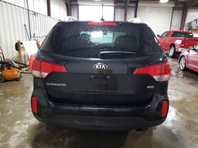 Photo 6 from auction – 2015 KIA SORENTO LX with VIN 5XYKTCA68FG652260