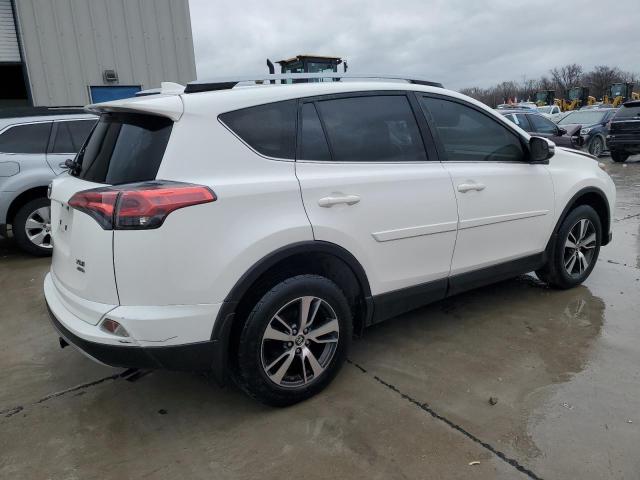 Photo 3 from auction – 2017 TOYOTA RAV4 XLE with VIN JTMRFREV9HJ707750