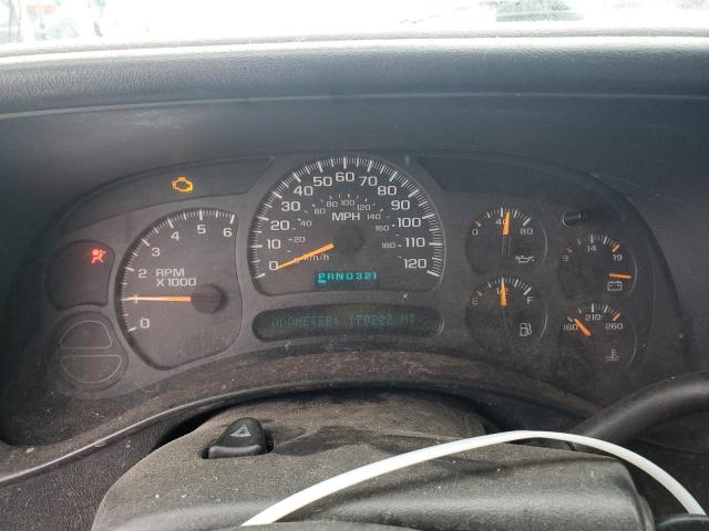 Photo 9 from auction – 2004 CHEVROLET SILVERADO with VIN 2GCEK19T941271958