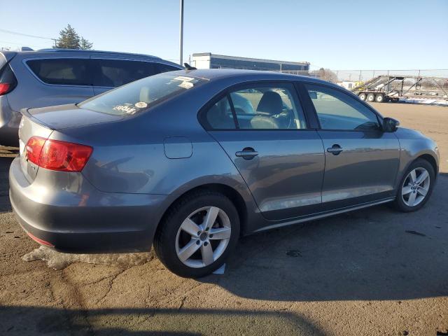 Photo 3 from auction – 2012 VOLKSWAGEN JETTA TDI with VIN 3VWLL7AJ3CM394287