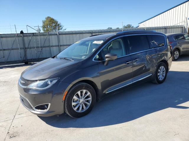 CHRYSLER PACIFICA T 2019 with VIN 2C4RC1BG9KR666071 - Photo from auction