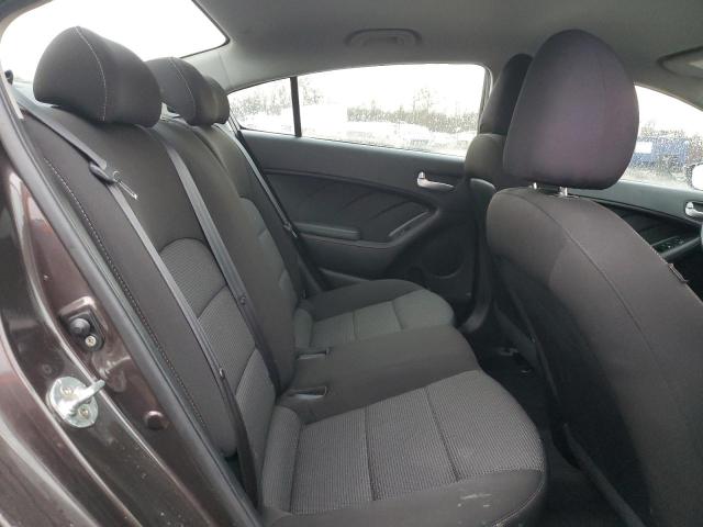 Photo 10 from auction – 2018 KIA FORTE LX with VIN 3KPFK4A79JE177579