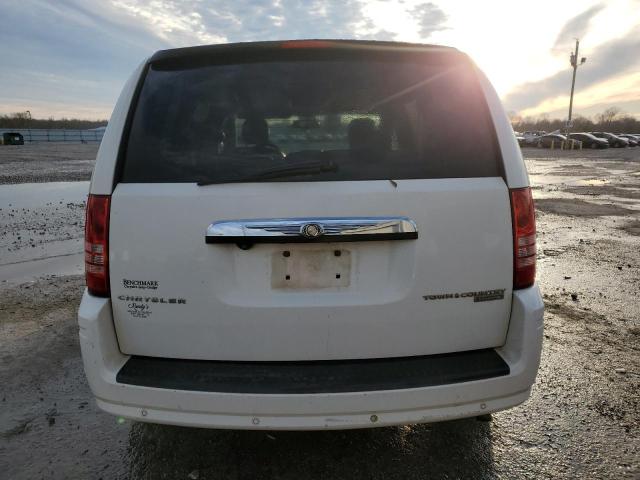 Photo 6 from auction – 2010 CHRYSLER TOWN & COU with VIN 2A4RR5D15AR113201