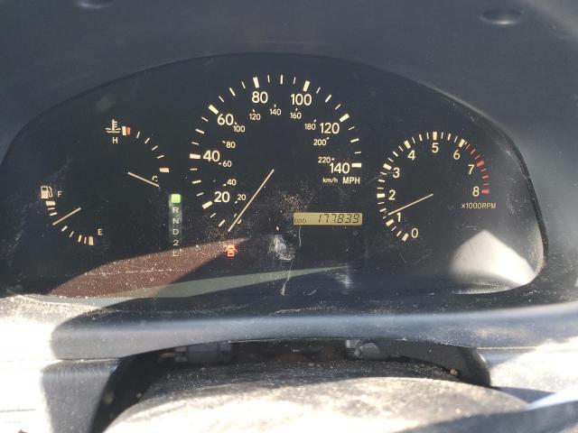 Photo 9 from auction – 2001 LEXUS RX 300 with VIN JTJHF10U310190577