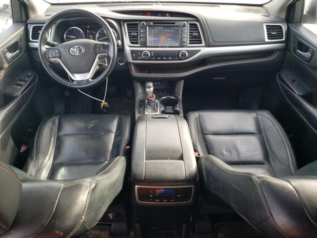 Photo 8 from auction – 2018 TOYOTA HIGHLANDER with VIN 5TDJZRFH3JS523104