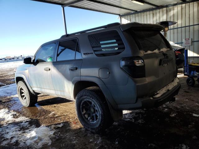 Photo 2 from auction – 2018 TOYOTA 4RUNNER SR with VIN JTEBU5JR3J5582036