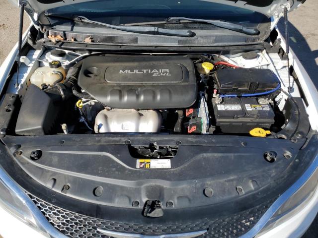 Photo 11 from auction – 2016 CHRYSLER 200 LIMITE with VIN 1C3CCCAB9GN171854