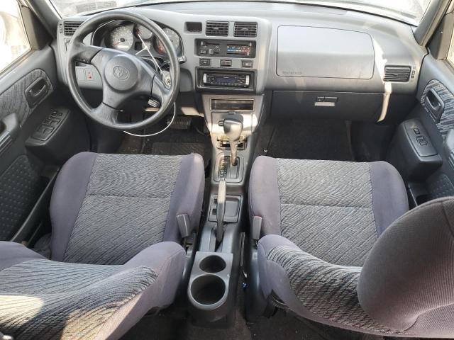 Photo 8 from auction – 2000 TOYOTA RAV4 with VIN JT3HP10V8Y0242017
