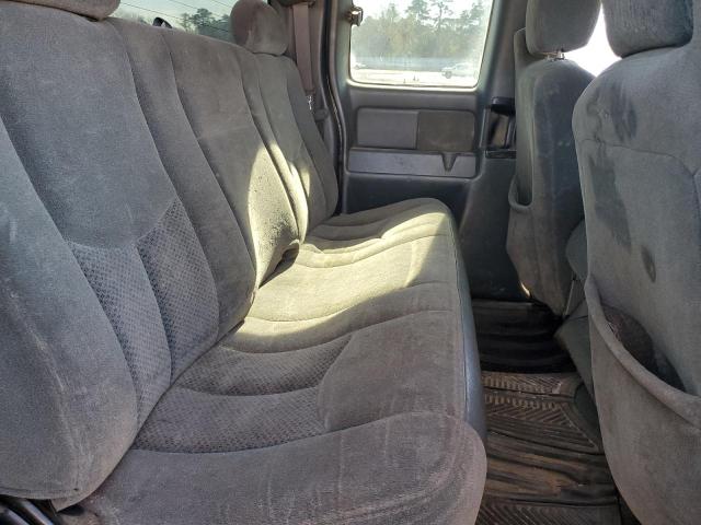 Photo 10 from auction – 2004 CHEVROLET SILVERADO with VIN 2GCEC19V941266001