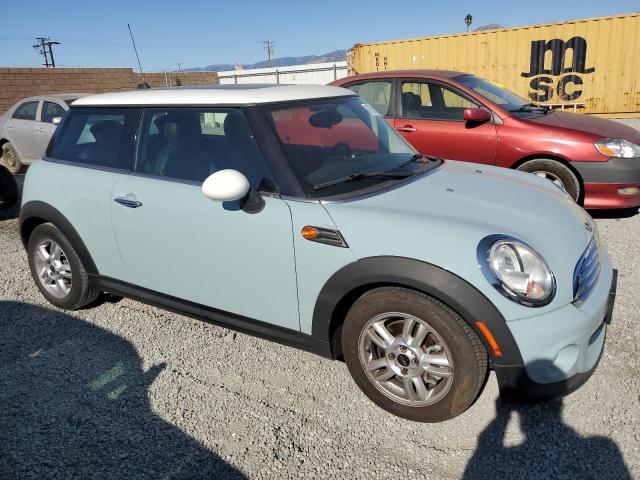 Снимка 4 от търг – 2012 MINI COOPER с VIN WMWSU3C53CT540450
