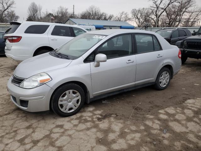 NISSAN VERSA S 2011 с VIN 3N1BC1AP0BL470376 - Фото с аукциона