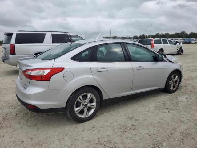 Photo 3 from auction – 2014 FORD FOCUS with VIN 1FADP3F28EL435464
