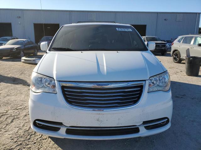 Photo 5 from auction – 2015 CHRYSLER TOWN & COU with VIN 2C4RC1BG3FR565159