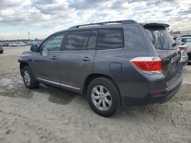 Photo 2 from auction – 2011 TOYOTA HIGHLANDER with VIN 5TDZA3EH0BS011326