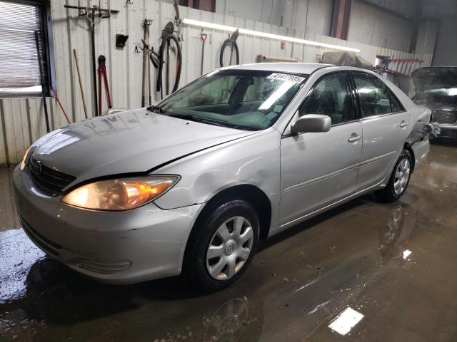 TOYOTA CAMRY LE 2004 with VIN 4T1BE32K84U305590 - Photo from auction