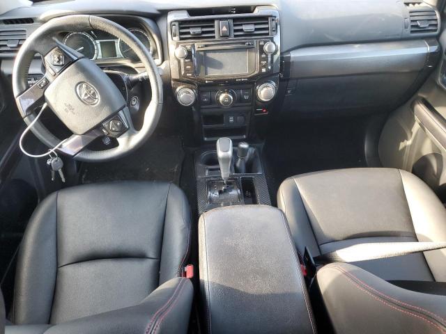 Photo 8 from auction – 2018 TOYOTA 4RUNNER SR with VIN JTEBU5JR9J5516817