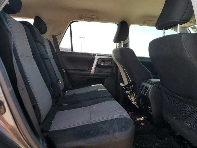 Photo 11 from auction – 2017 TOYOTA 4RUNNER SR with VIN JTEZU5JR7H5159839