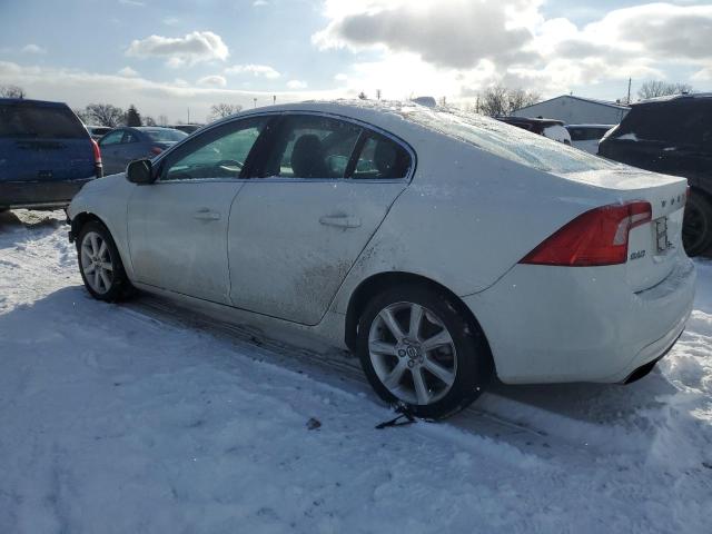 Photo 2 from auction – 2016 VOLVO S60 PREMIE with VIN YV126MFK6G2390859