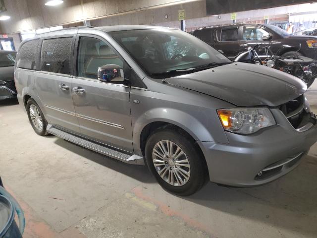 Photo 4 from auction – 2014 CHRYSLER TOWN & COU with VIN 2C4RC1CG9ER286053
