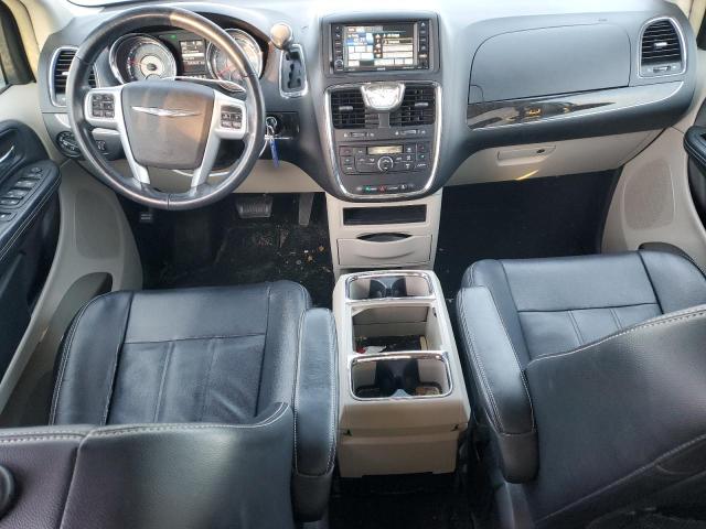 Photo 8 from auction – 2014 CHRYSLER TOWN & COU with VIN 2C4RC1BG8ER112279