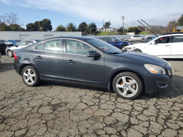Photo 4 from auction – 2012 VOLVO S60 T5 with VIN YV1622FS2C2098461