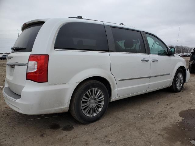 Photo 3 from auction – 2016 CHRYSLER TOWN & COU with VIN 2C4RC1CG0GR174874