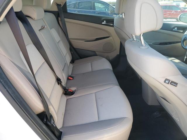 Photo 11 from auction – 2016 HYUNDAI TUCSON LIM with VIN KM8J33A20GU121672