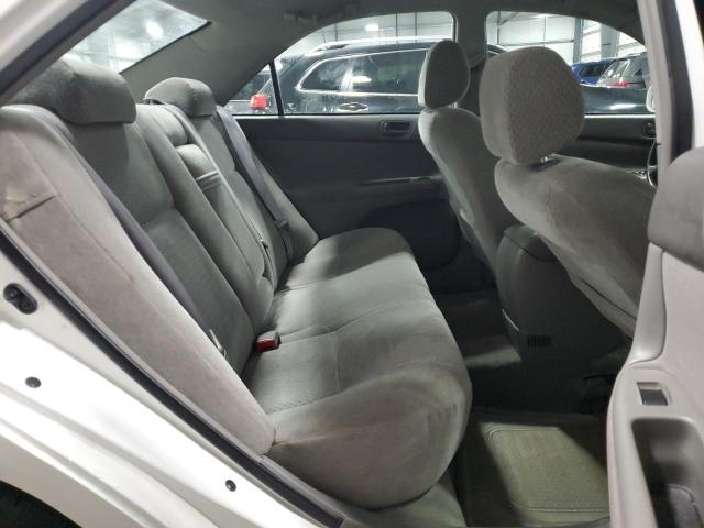 Photo 10 from auction – 2002 TOYOTA CAMRY LE with VIN 4T1BE32K72U100081