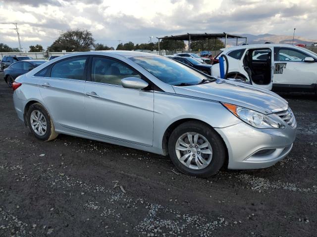 Photo 4 from auction – 2011 HYUNDAI SONATA GLS with VIN 5NPEB4AC4BH065956