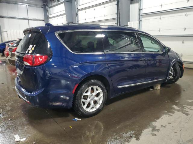 Photo 3 from auction – 2017 CHRYSLER PACIFICA T with VIN 2C4RC1EG1HR514791