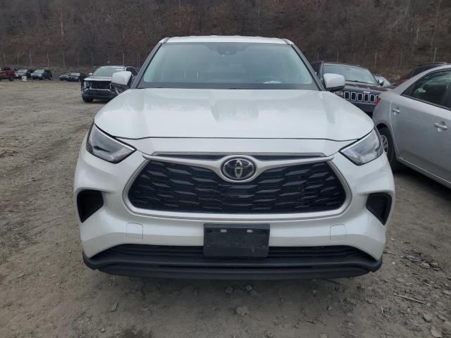 Photo 5 from auction – 2022 TOYOTA HIGHLANDER with VIN 5TDCZRBHXNS210846