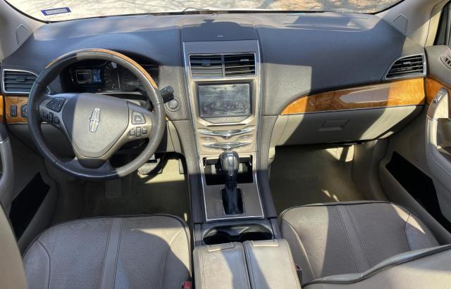Photo 9 from auction – 2011 LINCOLN MKX with VIN 2LMDJ6JK2BBJ14715