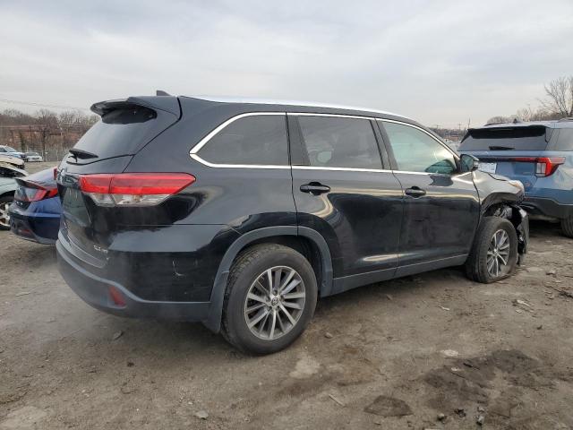 Photo 3 from auction – 2019 TOYOTA HIGHLANDER with VIN 5TDJZRFH4KS621804