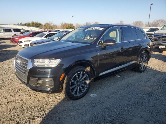 AUDI Q7 PREMIUM 2017 с VIN WA1LAAF71HD037013 - Снимка от търг