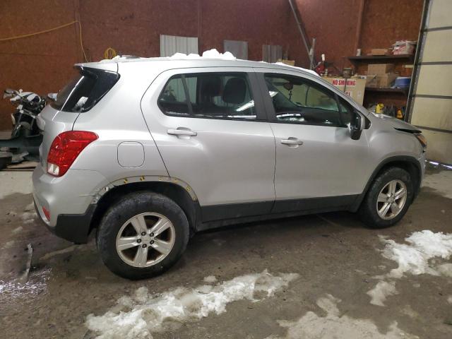 Photo 3 from auction – 2017 CHEVROLET TRAX LS with VIN KL7CJNSB1HB083716