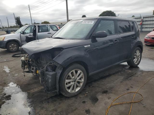KIA SOUL + 2017 with VIN KNDJP3A57H7422622 - Photo from auction