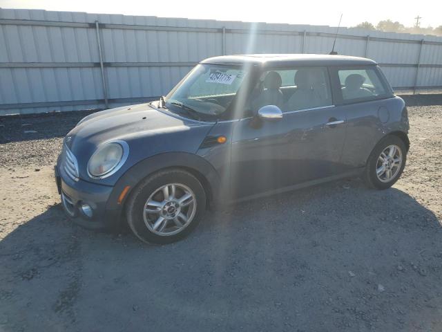 MINI COOPER 2011 with VIN WMWSU3C50BT092912 - Photo from auction