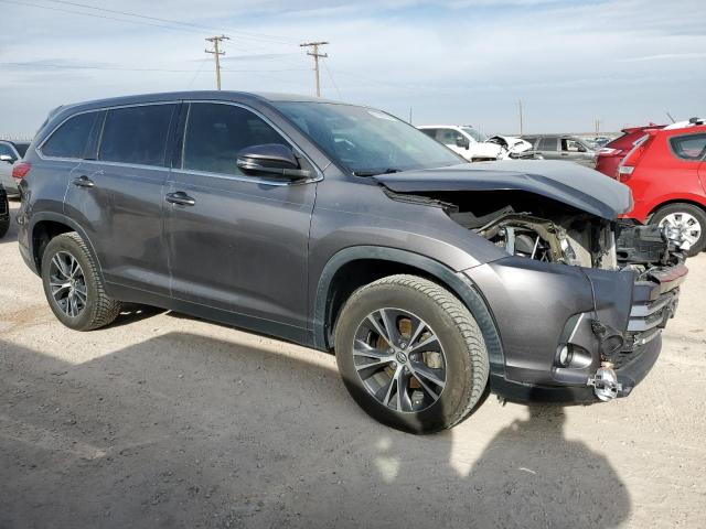 Photo 4 from auction – 2019 TOYOTA HIGHLANDER with VIN 5TDZZRFH9KS319282