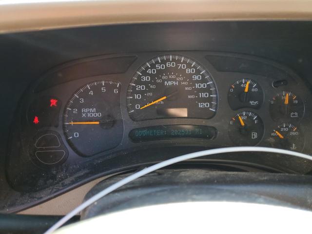 Photo 9 from auction – 2004 CHEVROLET SILVERADO with VIN 2GCEC19V341117096