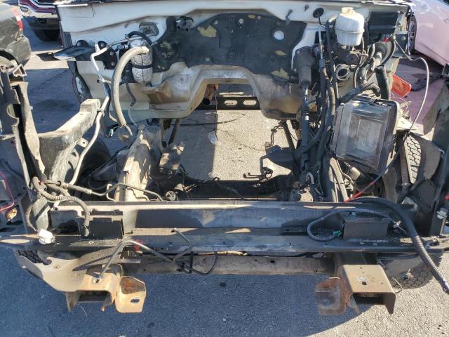 Фото 11 с аукциона – 2003 CHEVROLET SILVERADO с VIN 1GCHC29U63E207107
