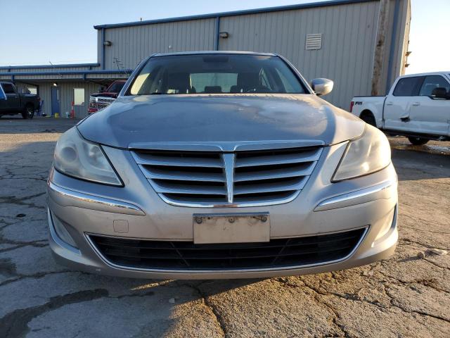 Photo 5 from auction – 2012 HYUNDAI GENESIS 3. with VIN KMHGC4DD7CU179141